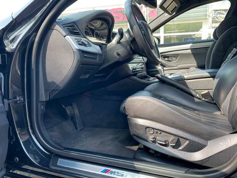 BMW M5 mit  M Driver's Package  in Kommission
